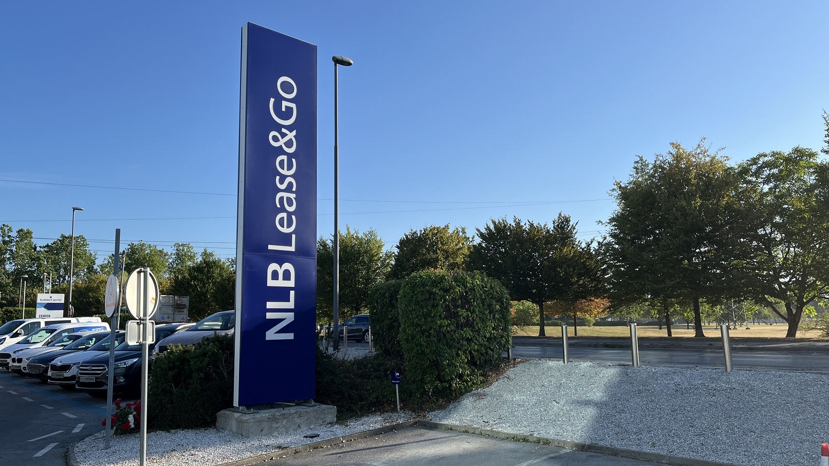 Družba NLB Lease&Go se je pripojila k družbi Summit Leasing 